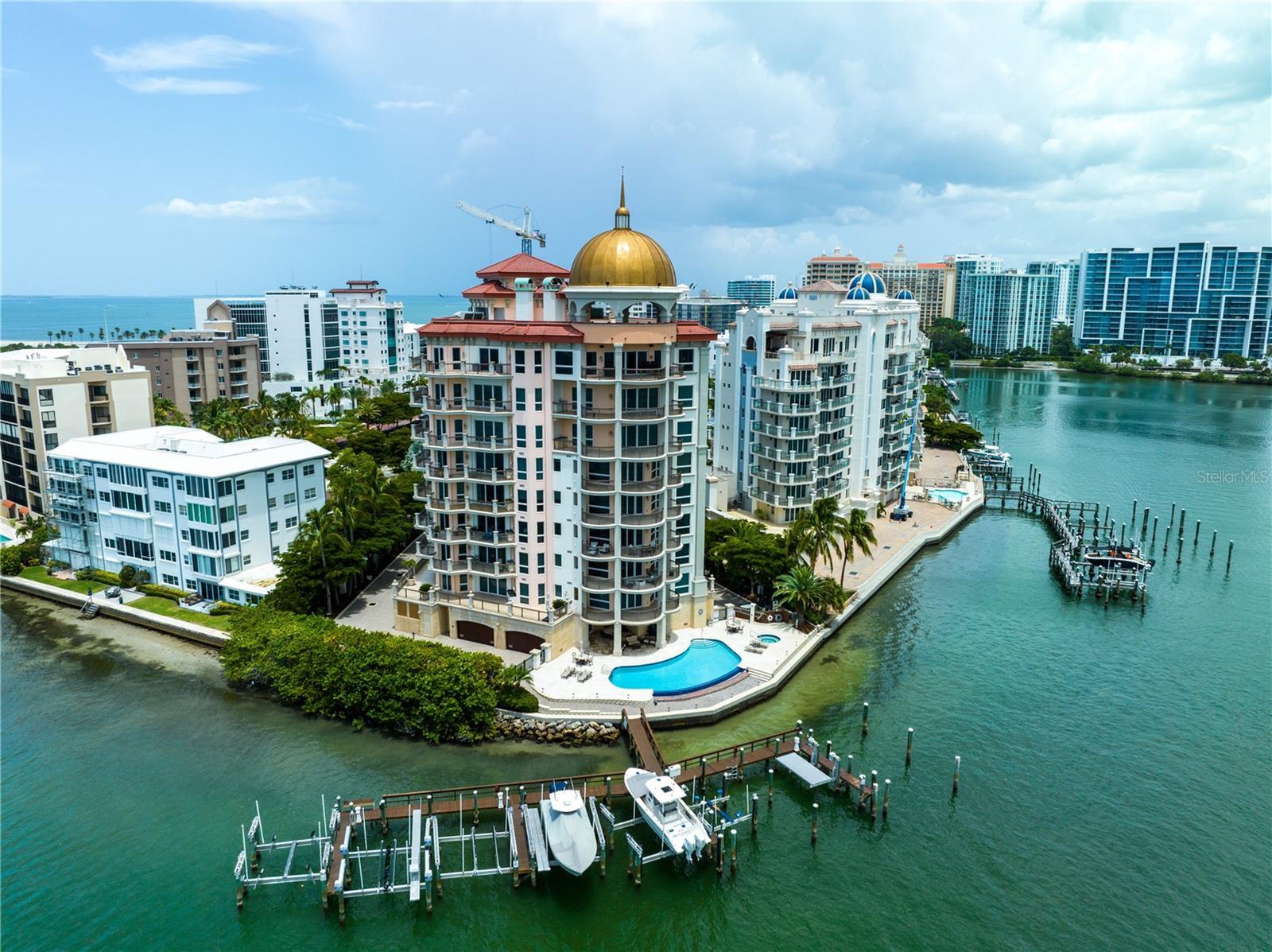 Property Photo: 420 Golden Gate 400A FL 34236
