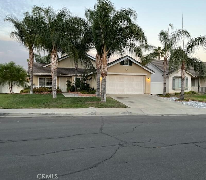 Property Photo:  16410 Ancladero Court  CA 92551 