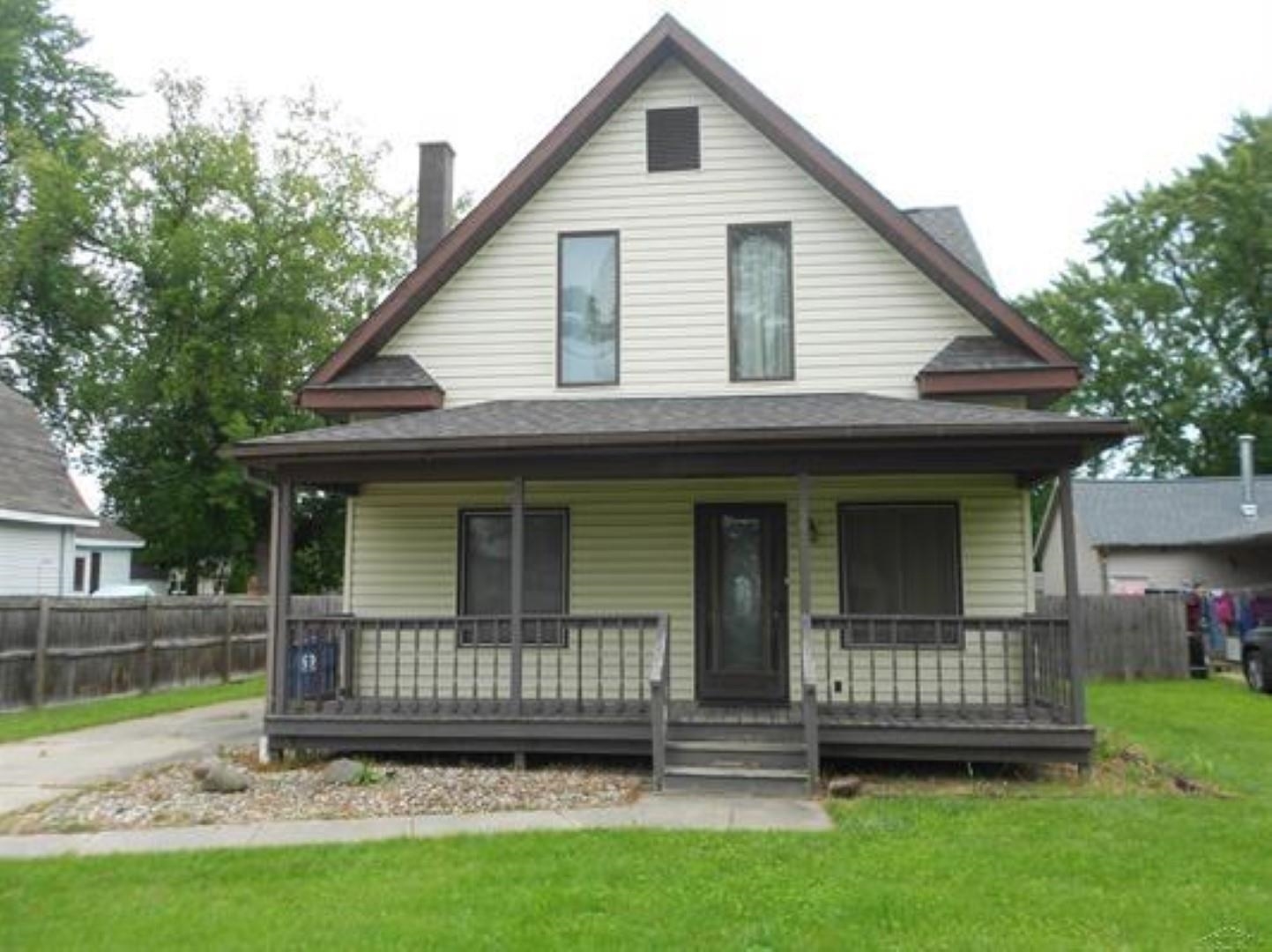 Property Photo:  190 N Third  MI 48623 