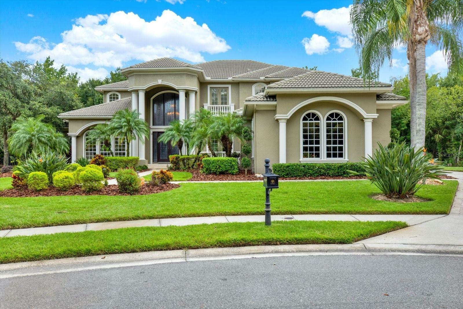 Property Photo:  5016 Givendale Lane  FL 33647 