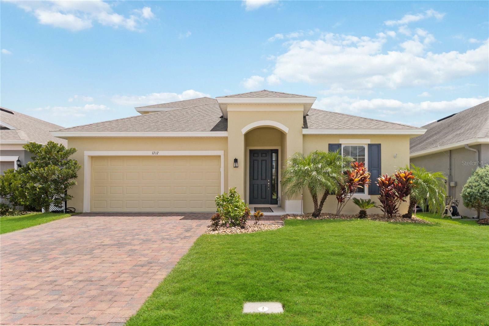 Property Photo:  1717 Sunfish Street  FL 34771 