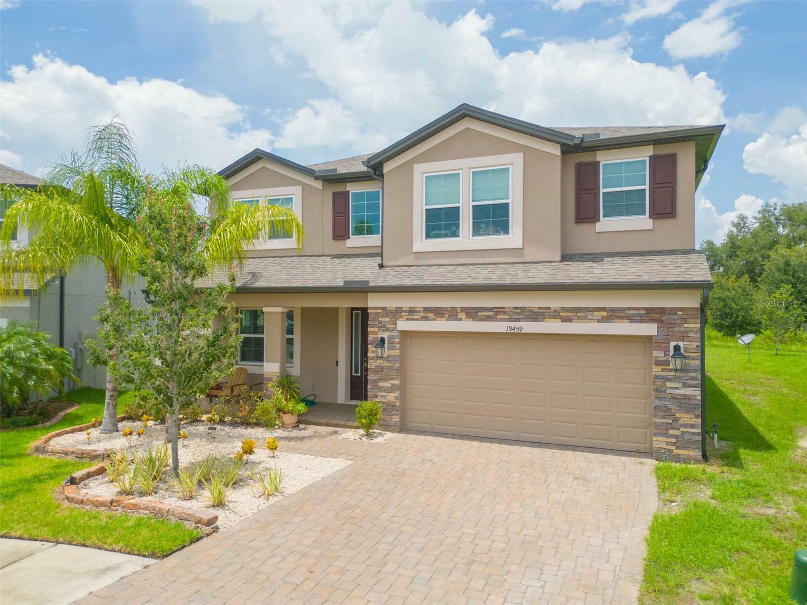 Property Photo:  19459 Redwood Point Drive  FL 33647 