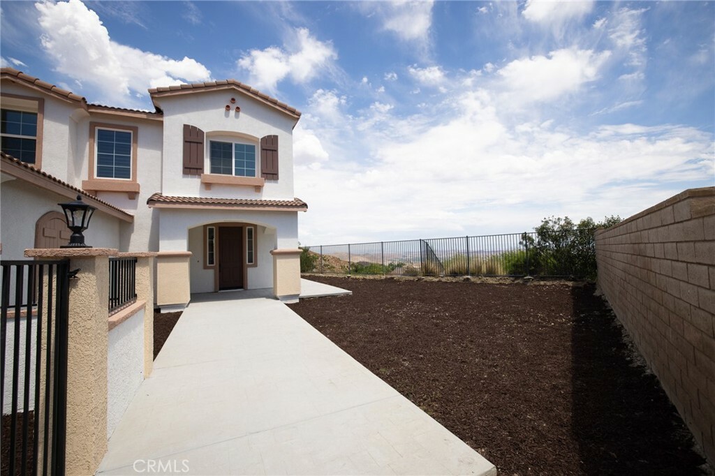 Property Photo:  29434 Canyon Valley Drive  CA 92530 