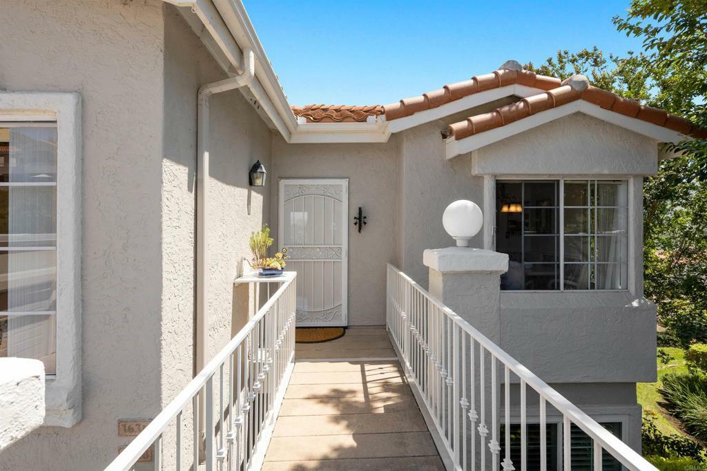 Property Photo: 1630 Via Caminar CA 92078