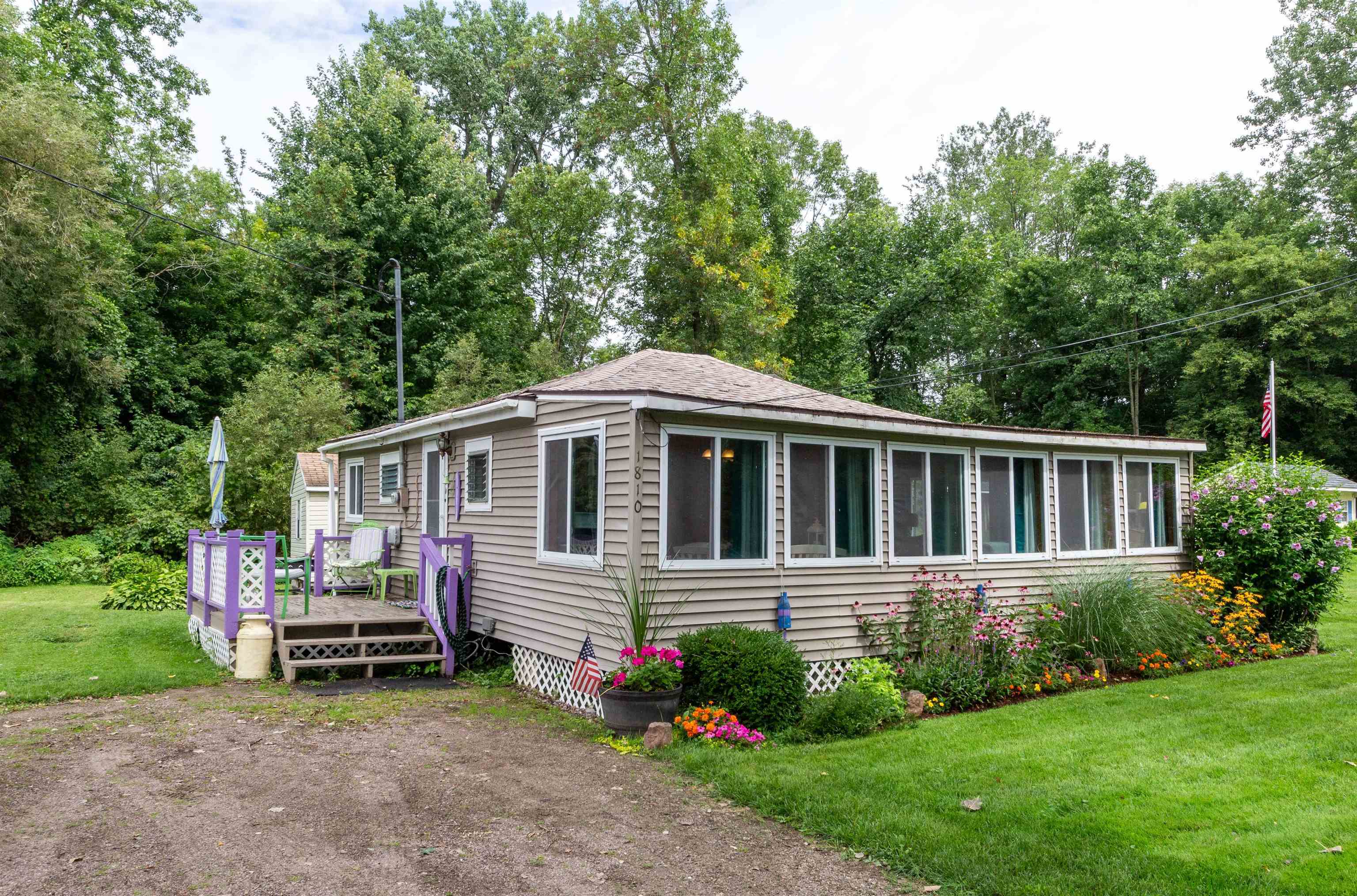 Property Photo: 1810 Colchester Point Road VT 05446