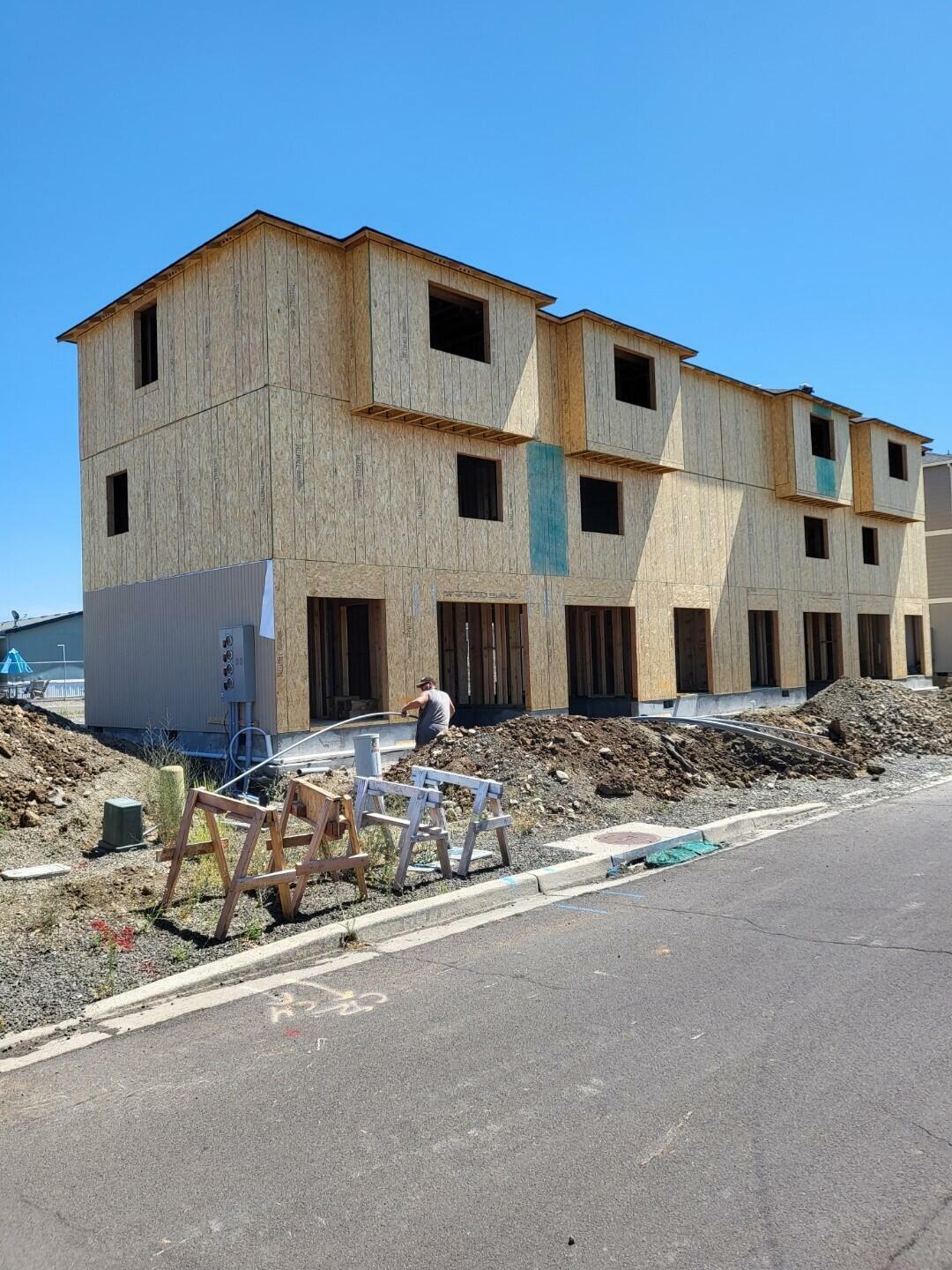 Property Photo: 7878 28th Street 4183 OR 97503