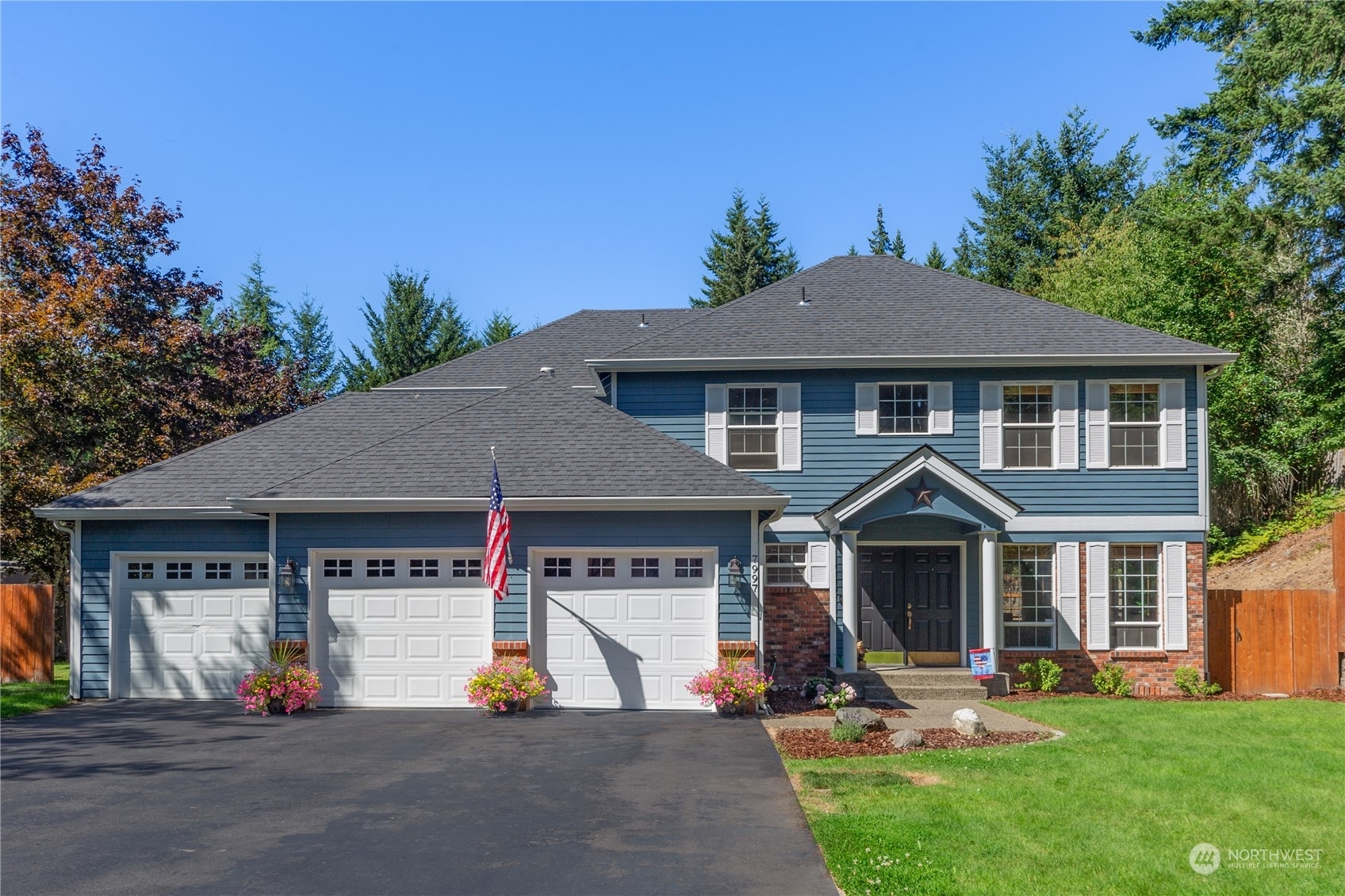 Property Photo:  7997 Cabrini Drive SE  WA 98367 