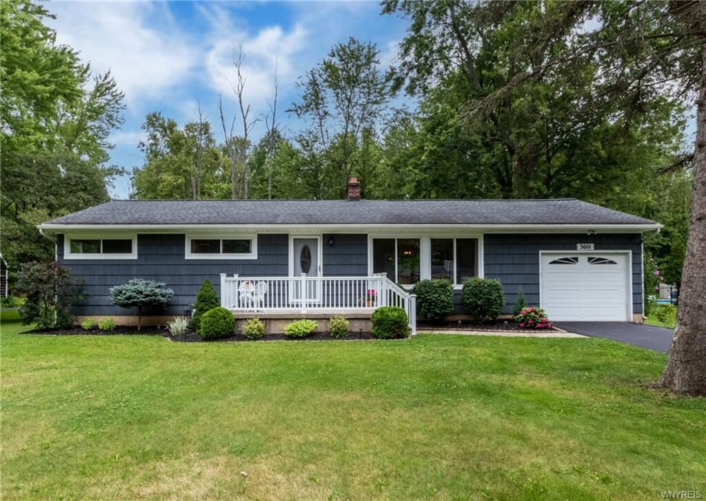 Property Photo:  3601 Stony Point Road  NY 14072 