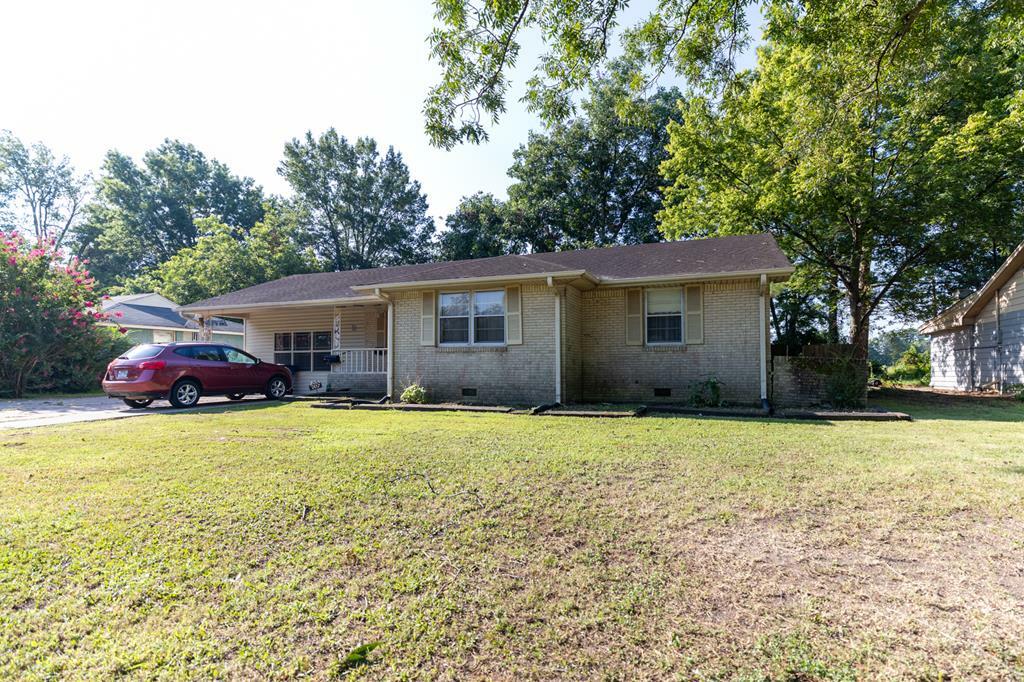 Property Photo:  702 Barton Avenue  AR 72301 