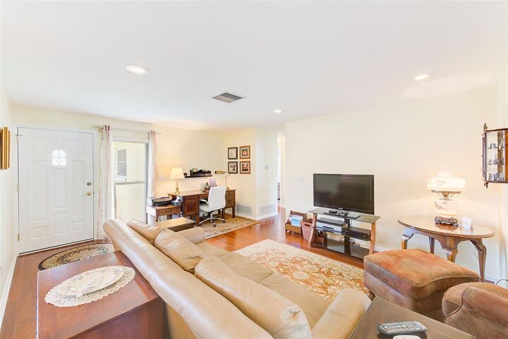 Property Photo:  1711 Patlin Circle S  FL 33770 