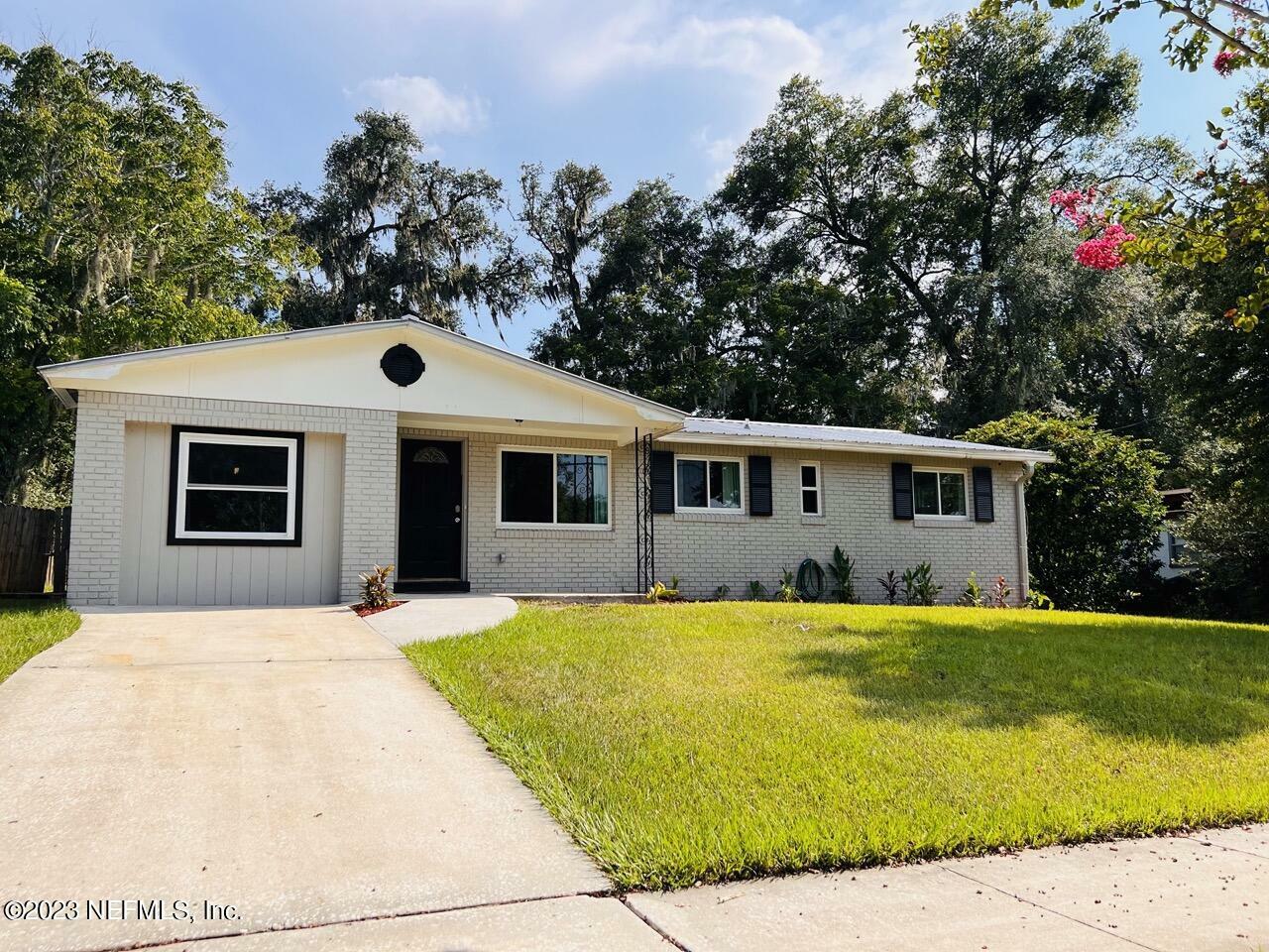 Property Photo:  536 Blairmore Boulevard W  FL 32073 