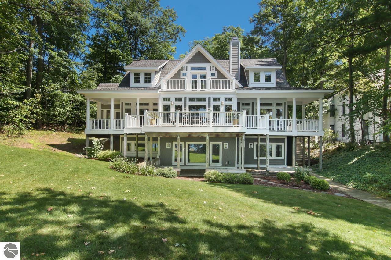 2697 Forest Lodge Drive  Traverse City MI 49685 photo