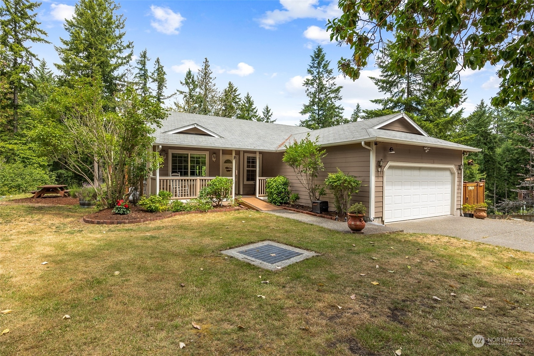 Property Photo:  17804 Overlake Court SE  WA 98597 