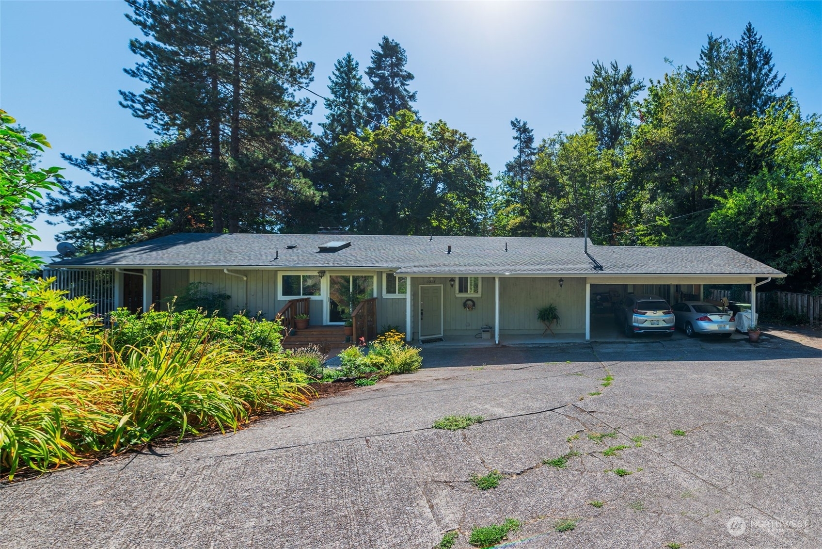 Property Photo:  2331 W Lynnwood Drive  WA 98632 