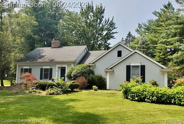 Property Photo:  8951 Northampton Drive  MI 48170 