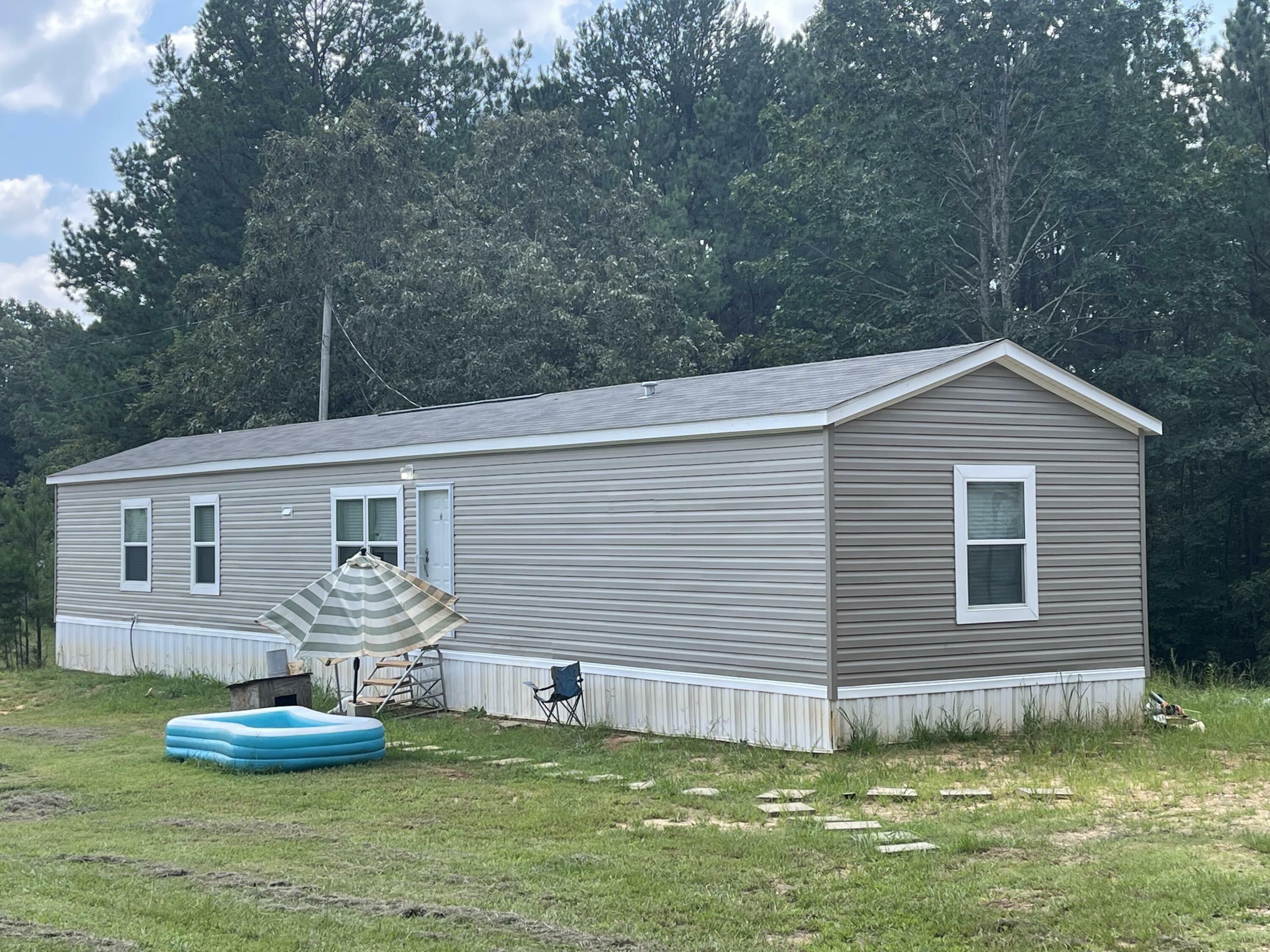 Property Photo: 74 County Road 180 MS 38834