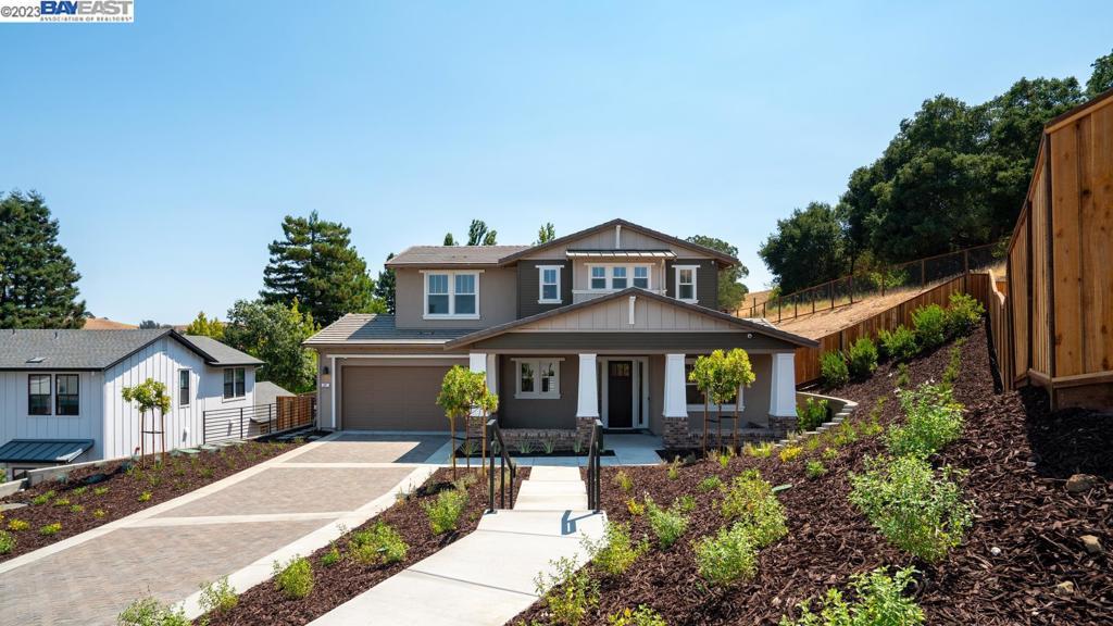 Property Photo: 27 Oak Knoll Ct CA 94952