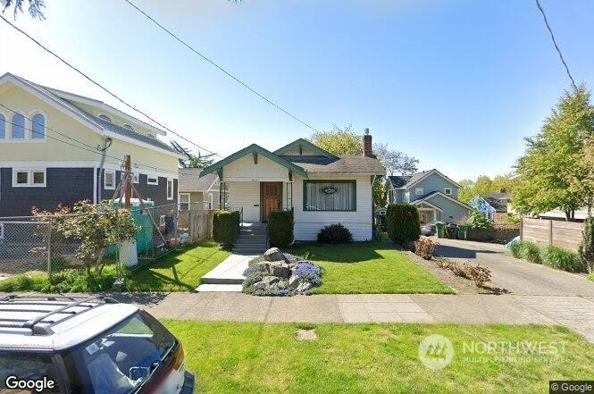 Property Photo:  2315 N 41st Street  WA 98103 