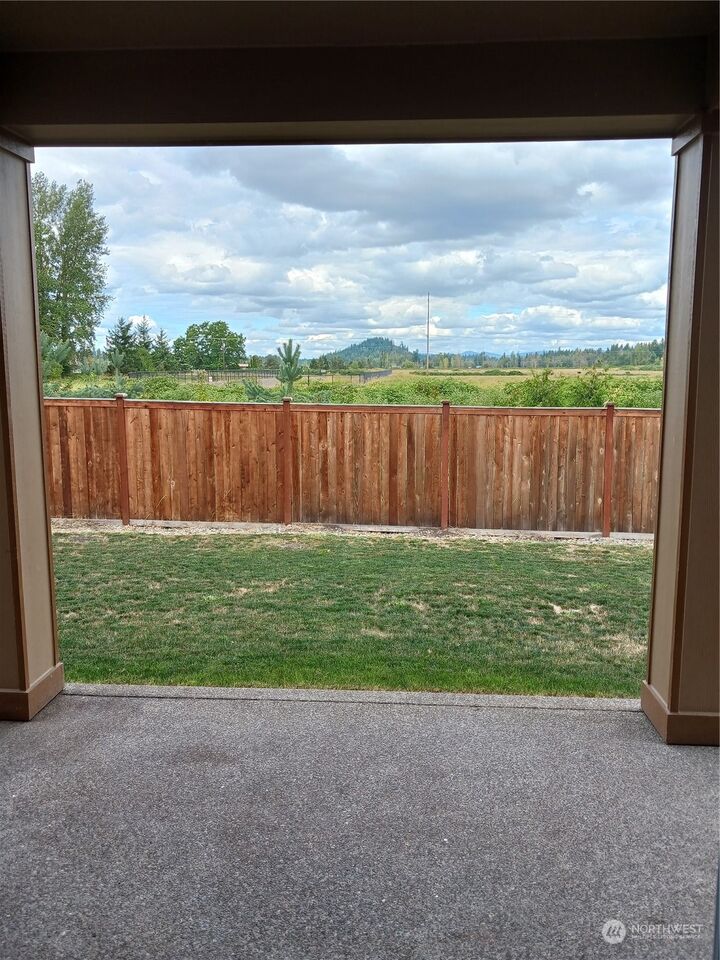 Property Photo: 545 Becky Avenue E WA 98022