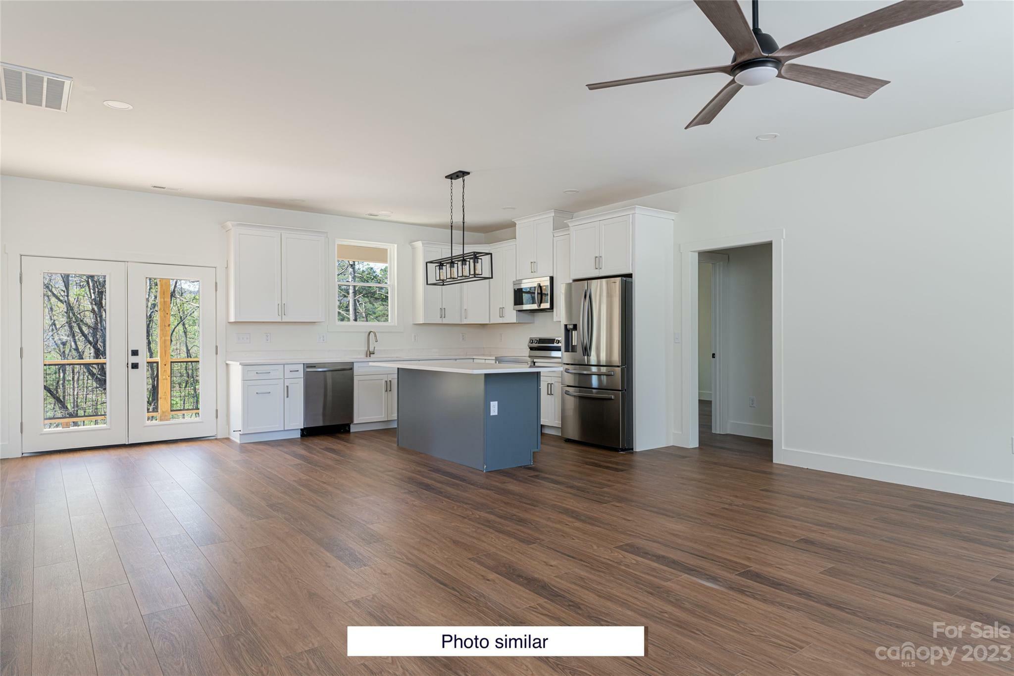 Property Photo: 105 Crowder Hills Lane NC 28804