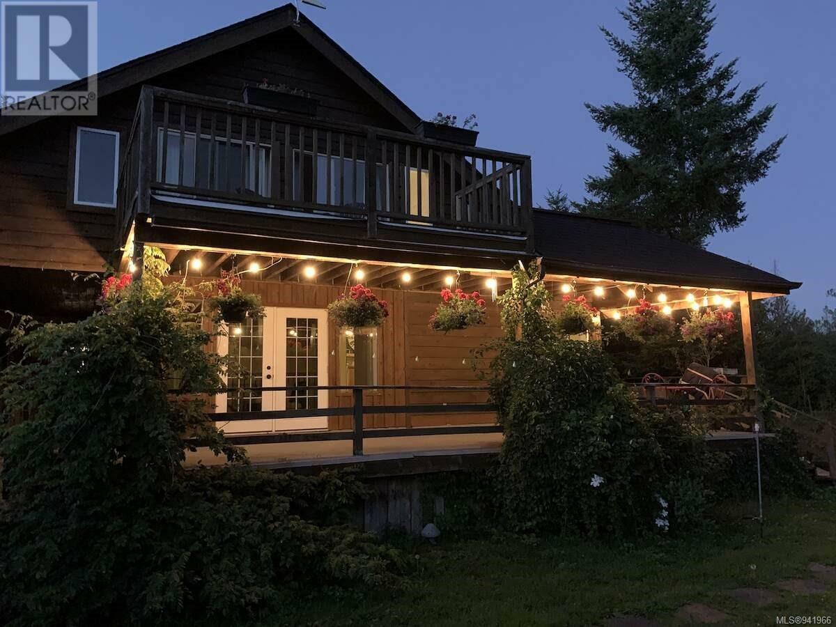 Property Photo:  570 Grovehill Road  BC V9K2A3 