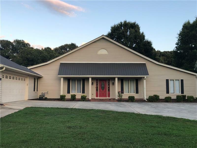 Property Photo: 205 Bear Creek Road GA 30553
