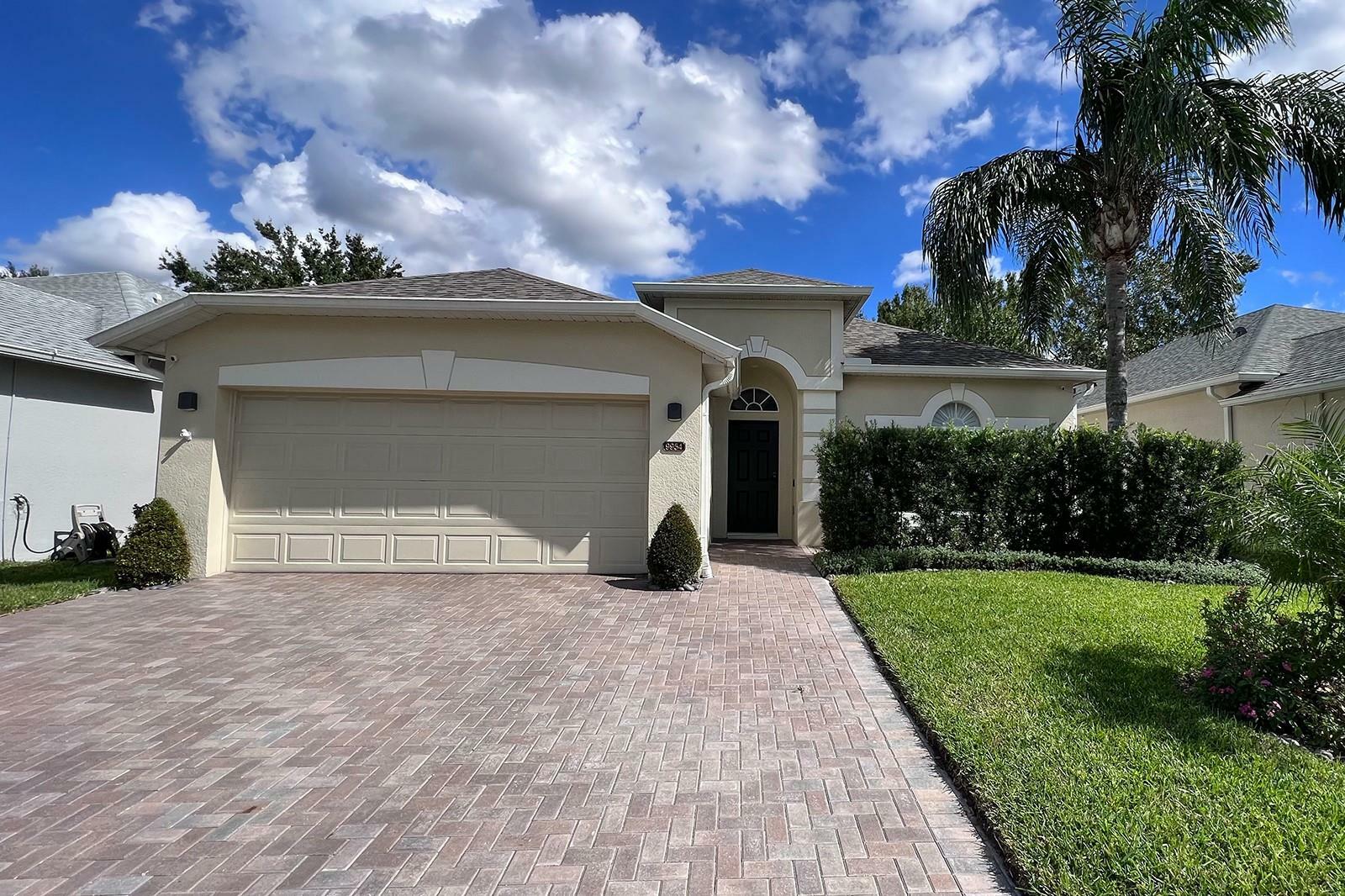 Property Photo:  9954 Shadow Creek Drive  FL 32832 