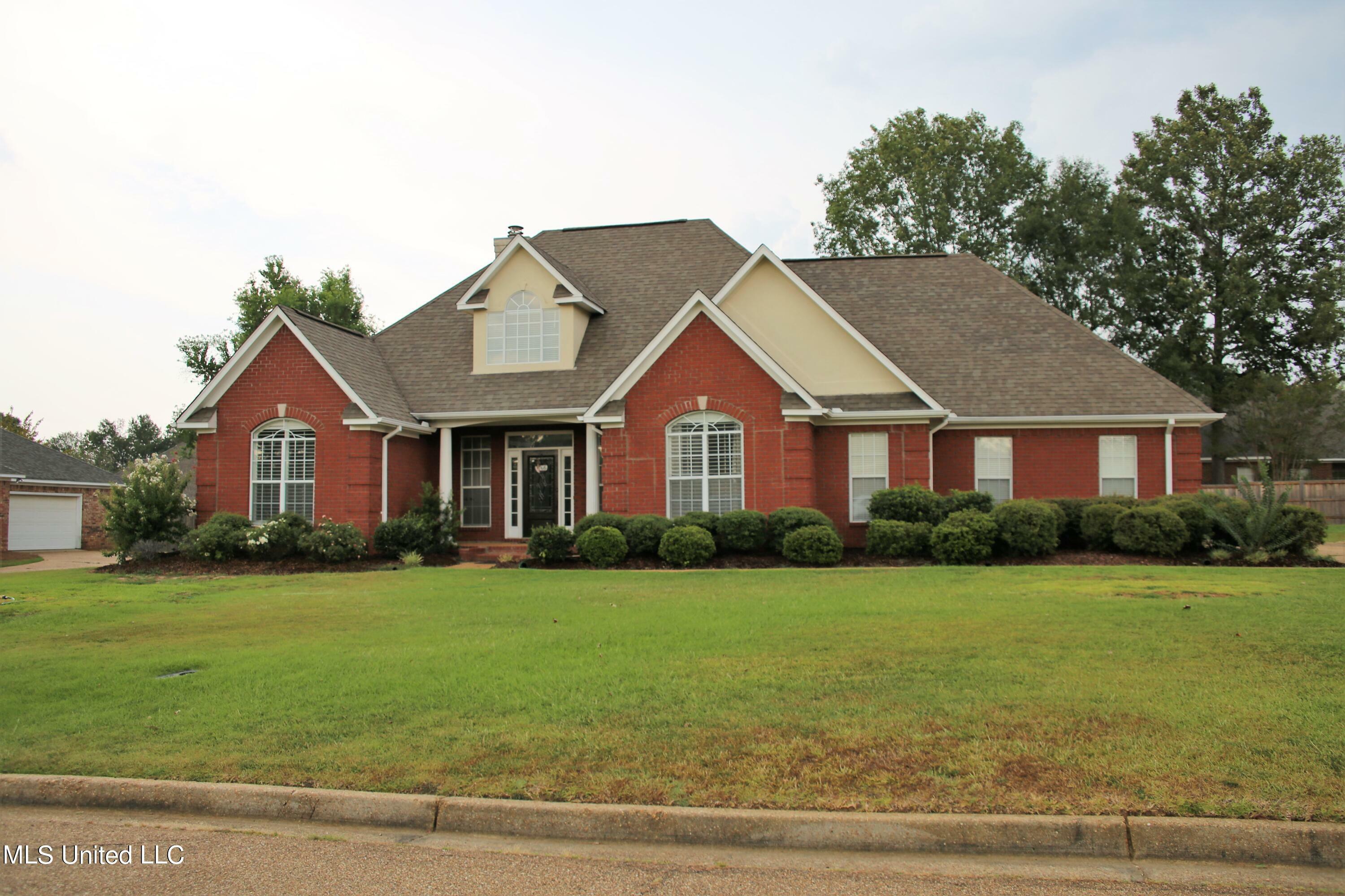 Property Photo:  107 Linwood Drive  MS 39042 