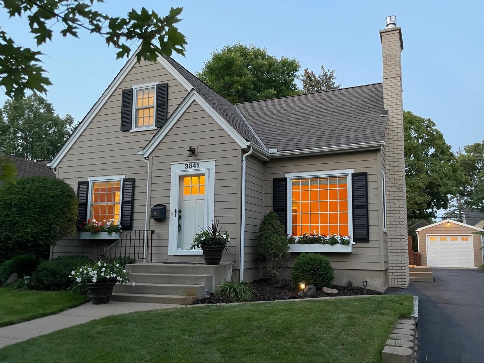 Property Photo: 3841 Kipling Avenue MN 55416