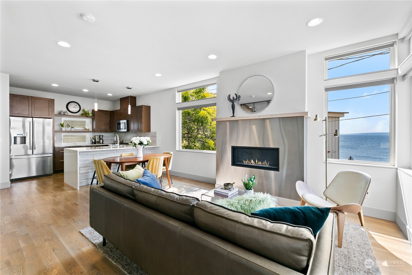 Property Photo: 3226 Alki Avenue SW WA 98116