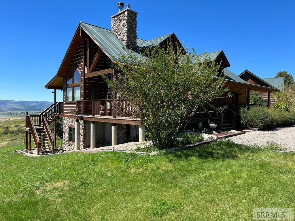 Property Photo:  180 Wapiti Run  ID 83449 