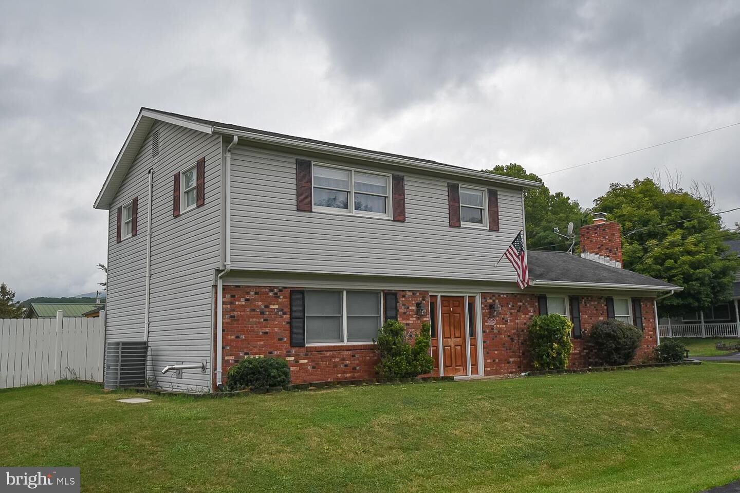 Property Photo:  15 Nightingale Street  WV 26726 