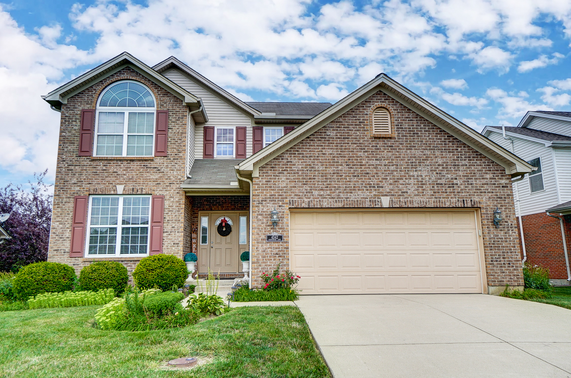 Property Photo: 4342 Lighthouse Ln OH 45069