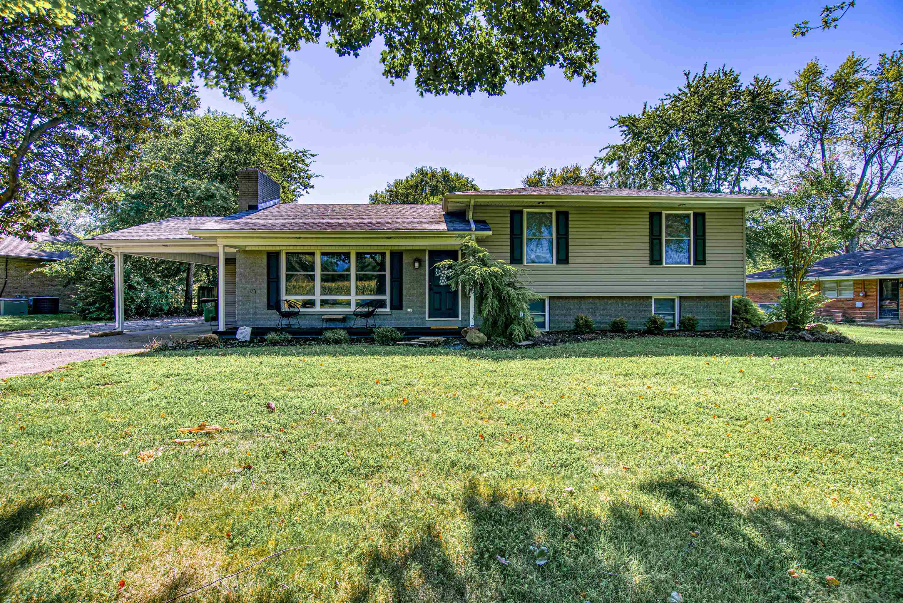 Property Photo: 226 Larue Rd KY 42420