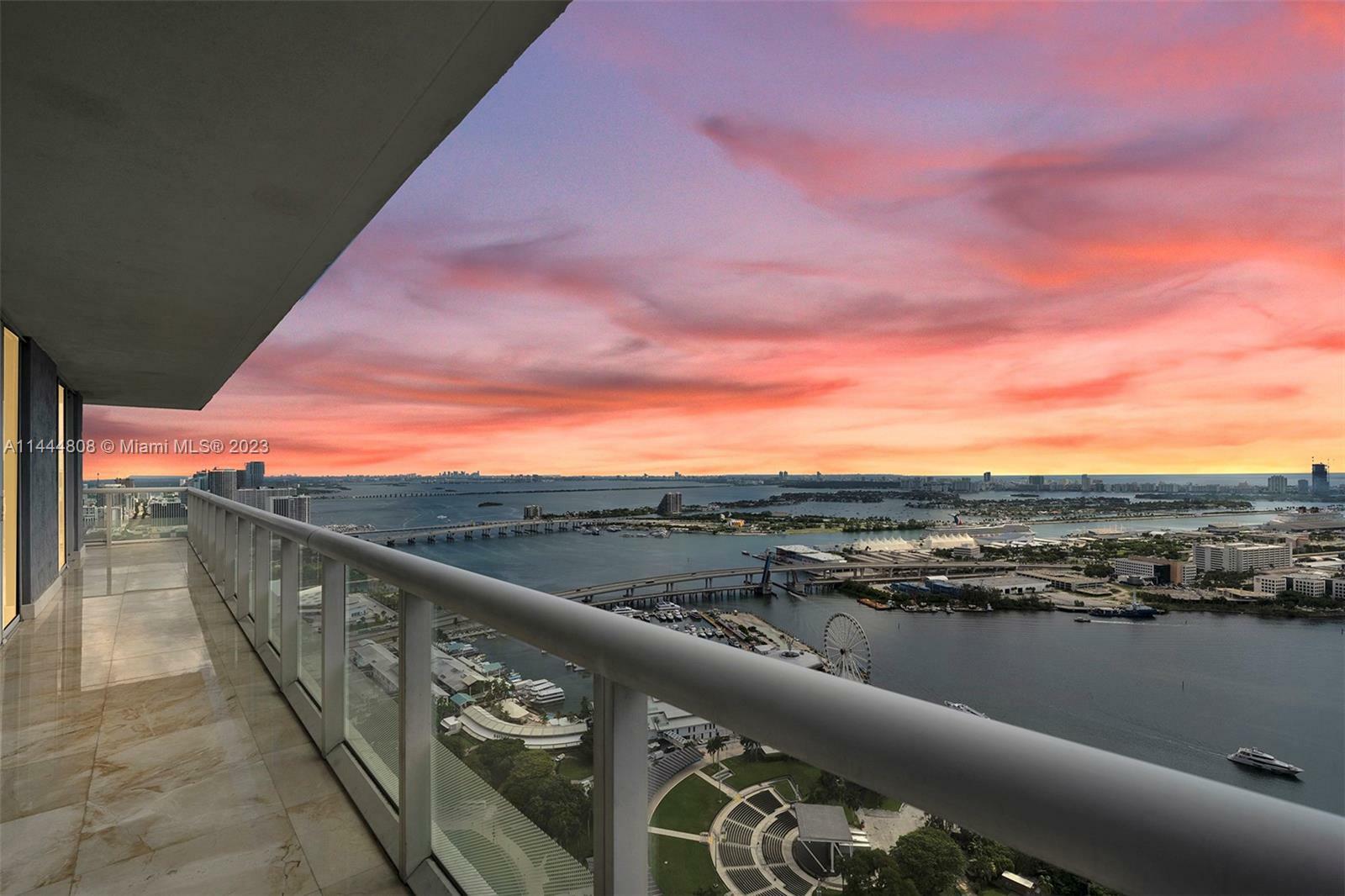 Property Photo:  50 Biscayne Blvd 5202  FL 33132 