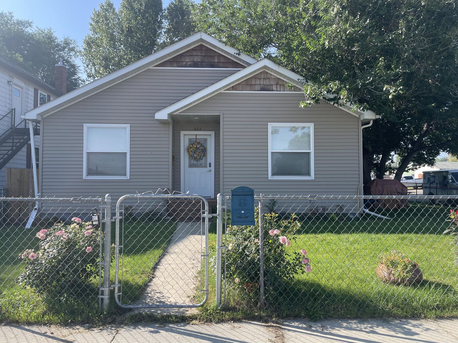Property Photo: 404 E Works Street WY 82801