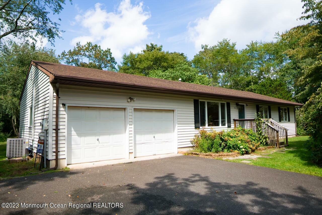 Property Photo:  563 Eltone Road  NJ 08527 