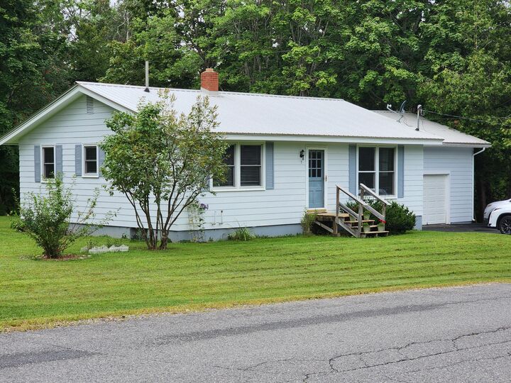 5 Evergreen Drive  Lincoln ME 04457 photo