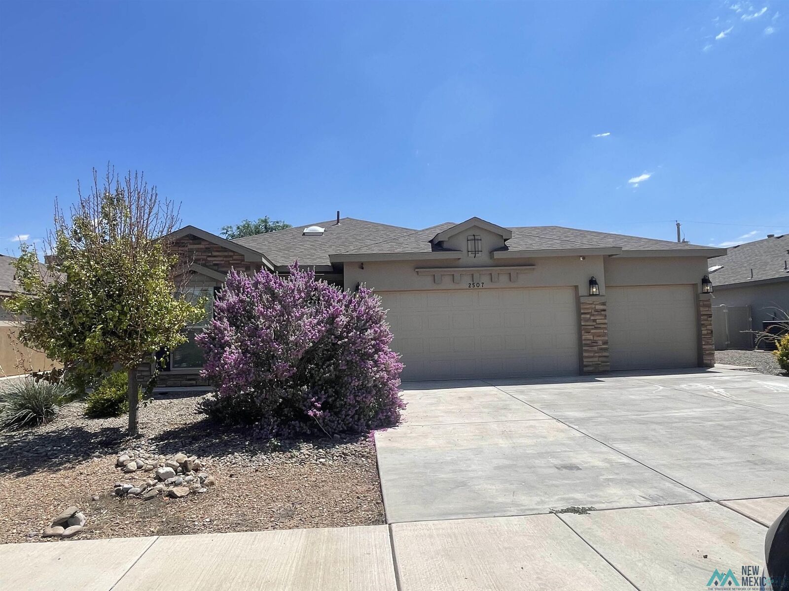 Property Photo: 2507 W Bullock Avenue NM 88210
