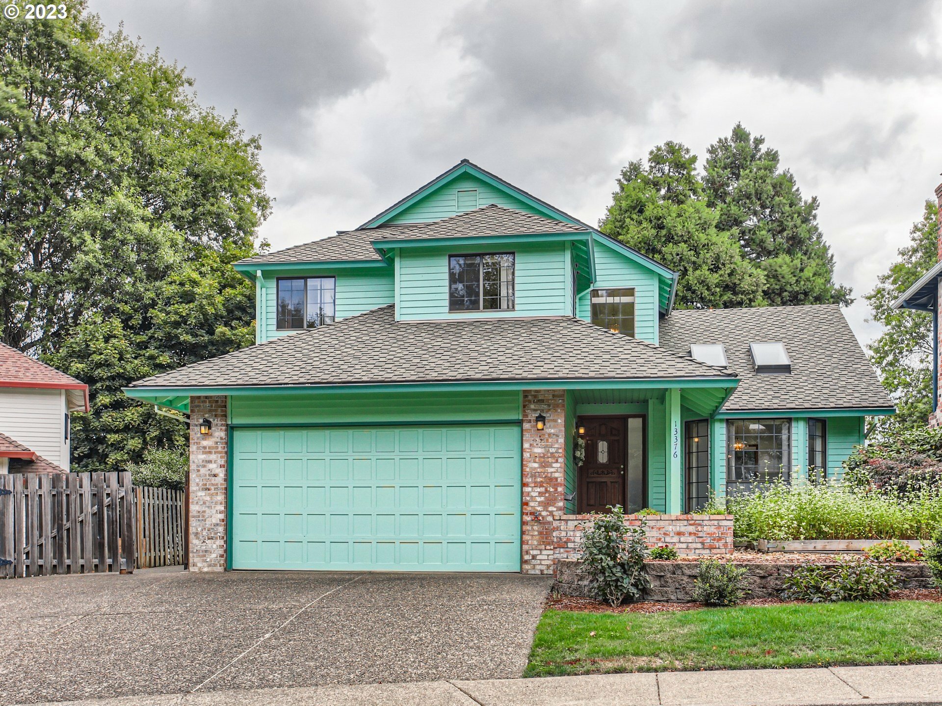 Property Photo: 13376 SW Chelsea Loop OR 97223