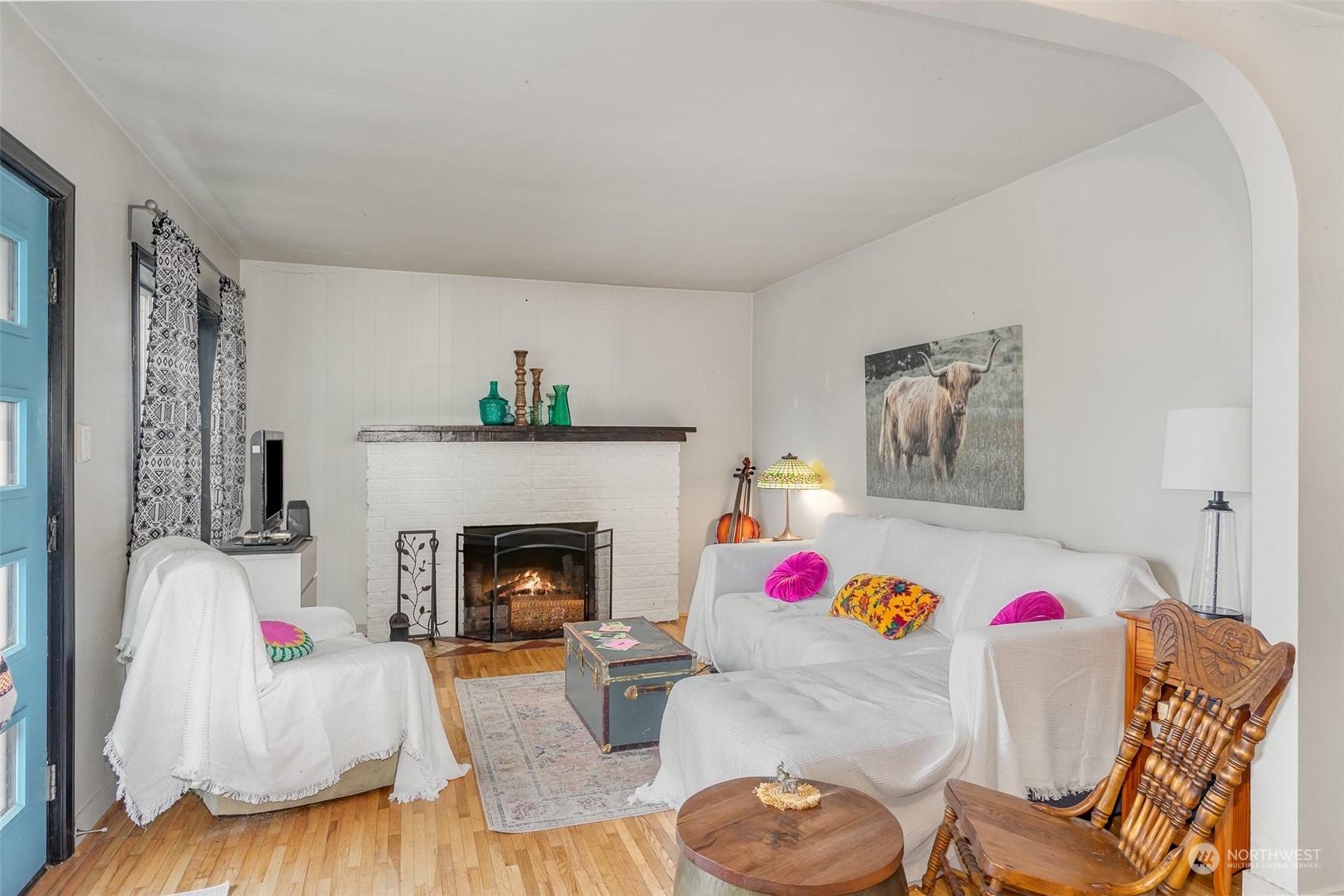 Property Photo: 704 SW 126th Street WA 98146
