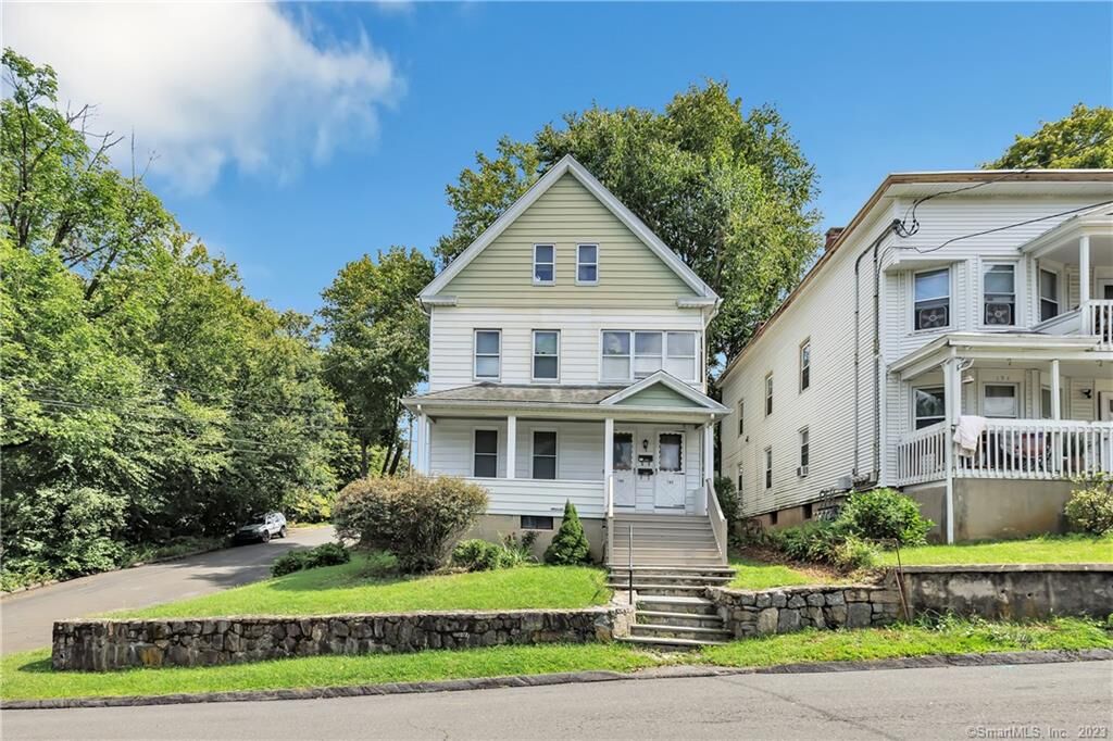 Property Photo:  190-192 Myrtle Street  CT 06484 