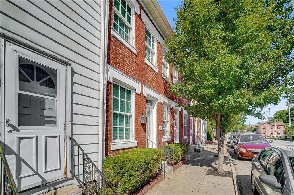 Property Photo: 18 E Market Street OH 45327