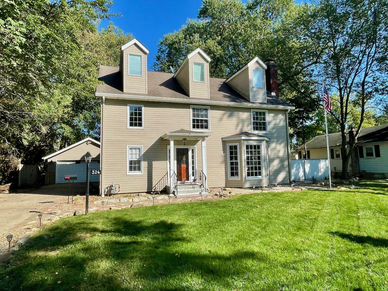 Property Photo: 324 N Detroit Street MI 49107