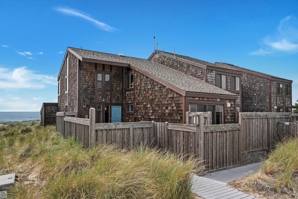 Property Photo: 210 Monterey Dunes Way CA 95039