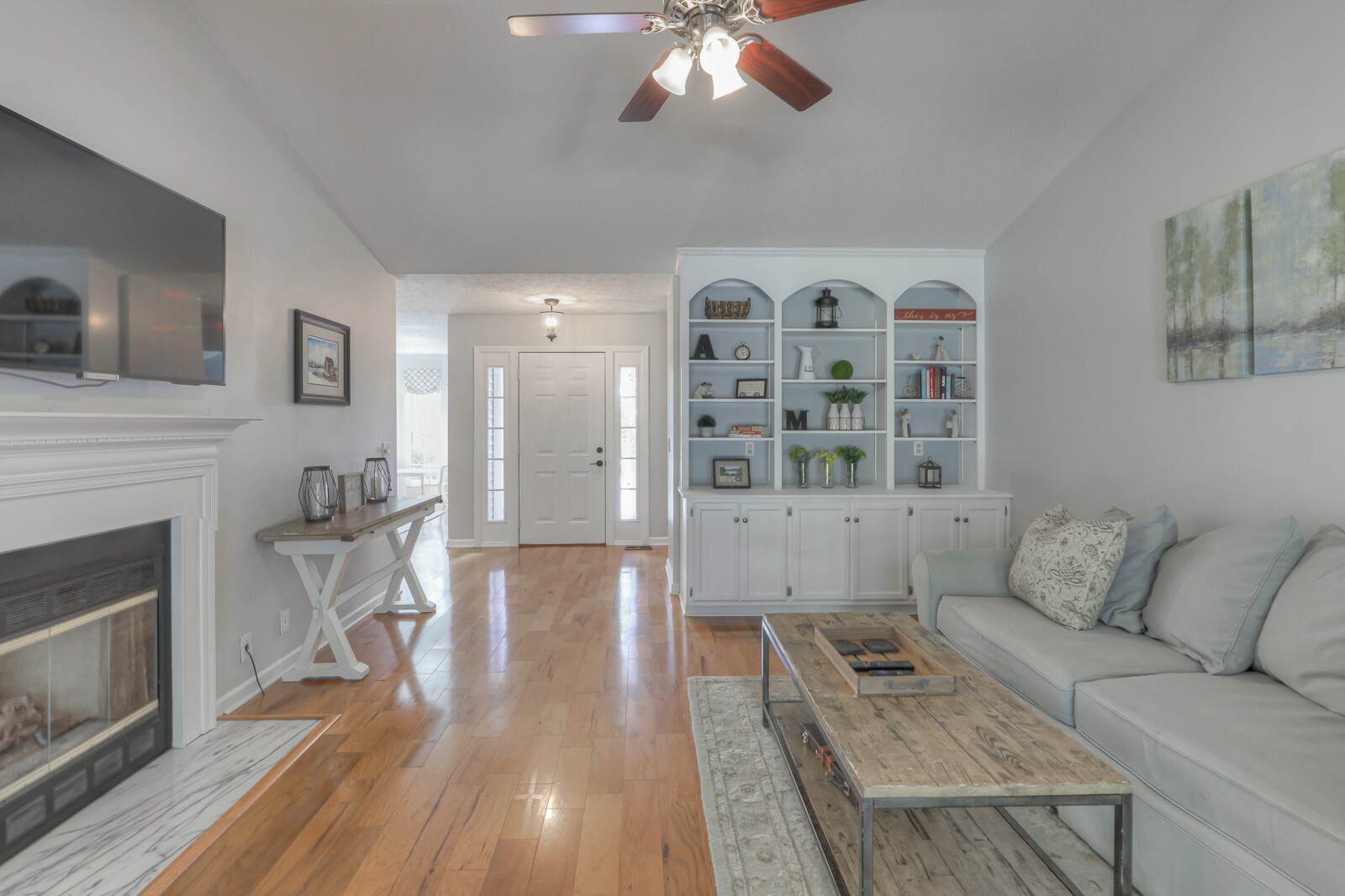 Property Photo: 1710 Cape York Ct TN 37122