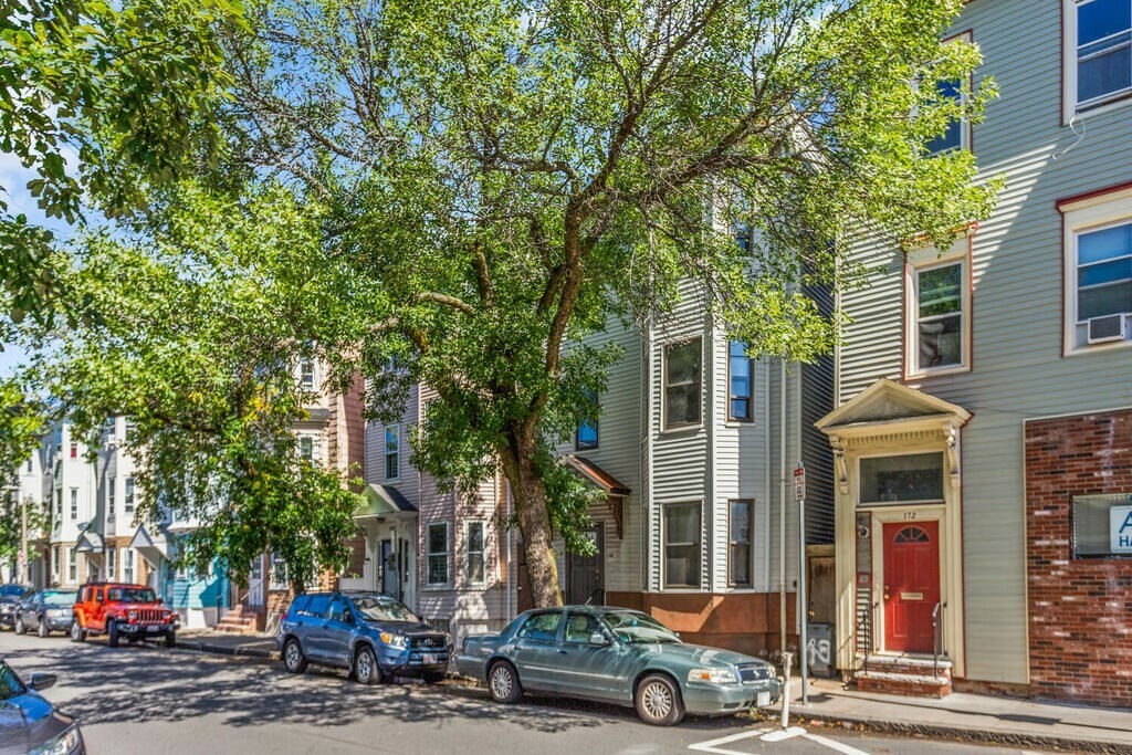 170 Putnam St  Boston MA 02128 photo