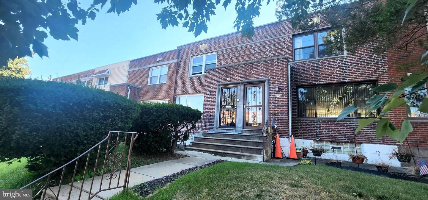 Property Photo:  7914 Thouron Avenue  PA 19150 