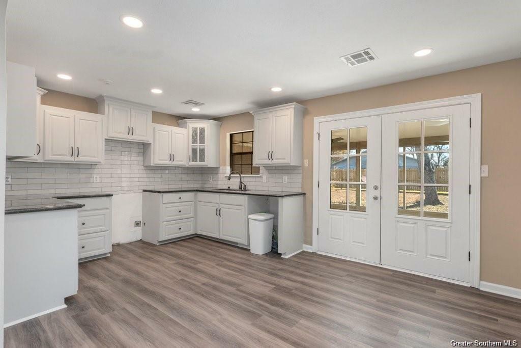 Property Photo: 1711 Gandy Street LA 70669