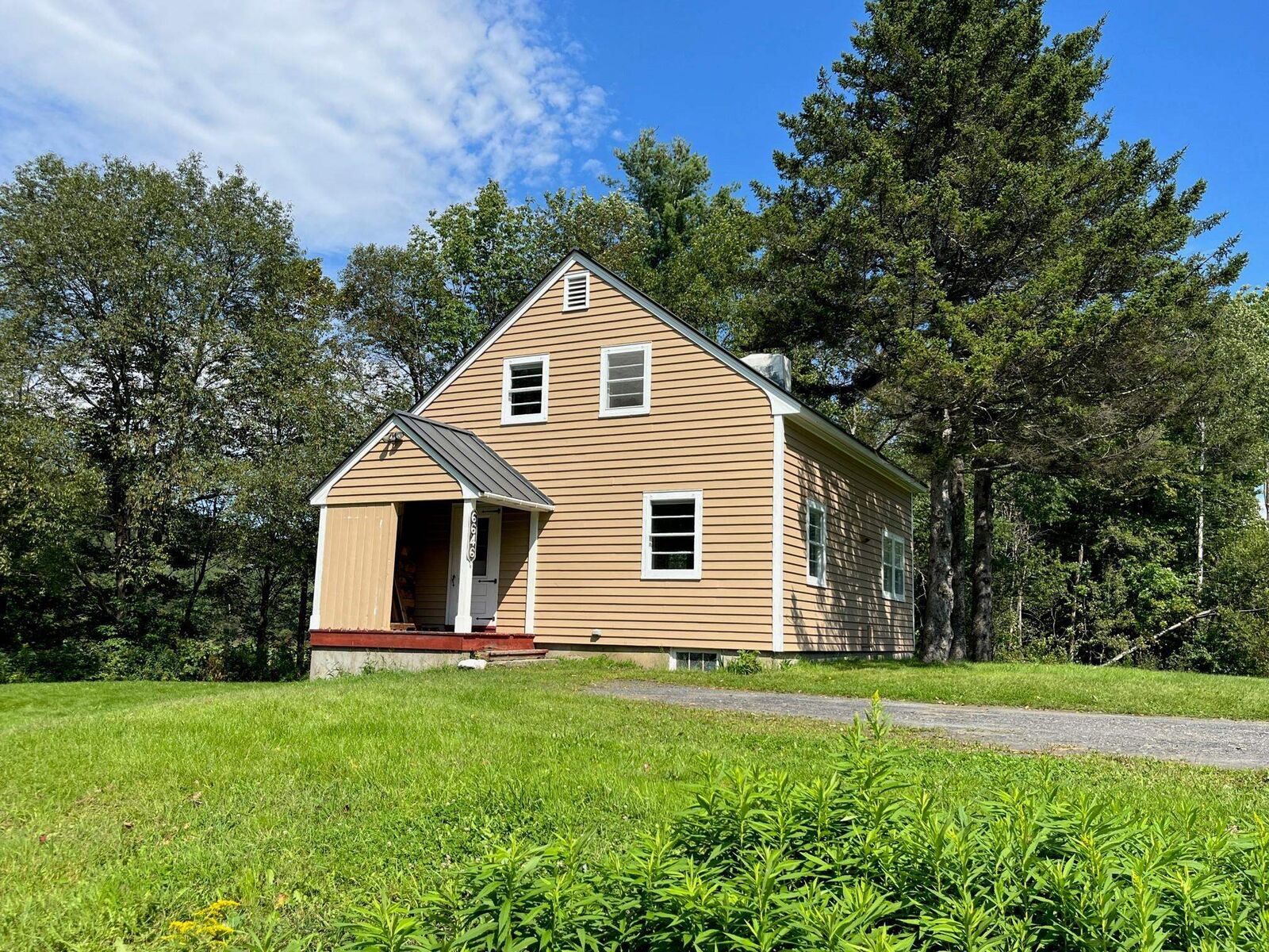 Property Photo:  6646 Main Street  VT 05673 